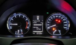 Toyota Corolla Altis V AT 2018 Hitam 10