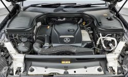 Mercedes-Benz GLC 250 2016 Hitam 7
