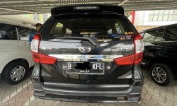 (DP 12JT) Daihatsu Xenia R SPORTY 2017 MT 3