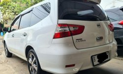 Nissan Grand Livina SV AT ( Matic ) 2017 Putih Km 96rban Siap Pakai 4