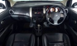 Nissan Grand Livina 1.5 SV AT 2012 Hitam 14
