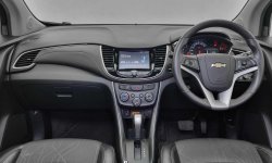 Chevrolet TRAX LTZ 2017 Silver 10