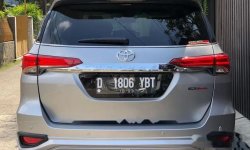 Jual Toyota Fortuner TRD 2018 harga murah di Jawa Barat 8