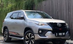 Jual Toyota Fortuner TRD 2018 harga murah di Jawa Barat 9