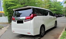 Toyota Alphard 2.5 G A/T 2016 Putih Sangat Terawat 13