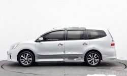 Jawa Barat, Nissan Grand Livina XV Highway Star 2017 kondisi terawat 1