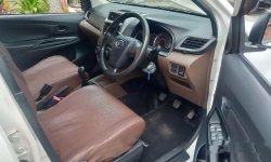 Jawa Timur, jual mobil Daihatsu Xenia X X 2018 dengan harga terjangkau 12