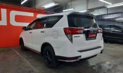 Toyota Venturer 2018 DKI Jakarta dijual dengan harga termurah 4