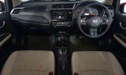 Honda Brio Satya E  AT 2020 5