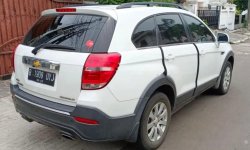 Mobil Chevrolet Captiva 2015 Pearl White dijual, DKI Jakarta 6