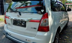 Toyota Kijang Innova G A/T Diesel 2014 Putih 9