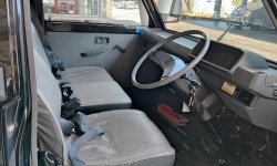 Mitsubishi Colt L300 Box Diesel 2018 3