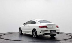 Mercedes-Benz C-Class C 300 Coupe AMG Line 2016 8