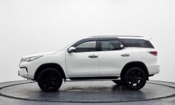 Toyota Fortuner 2.4 VRZ AT 2018 14