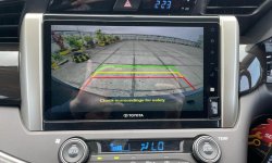Toyota Kijang Innova Reborn 2.0 Venturer 2022  Automatic KM 14.000 SERVIS RECORD BERGARANSI 13
