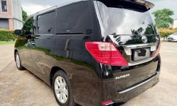 Promo Toyota Alphard murah 7