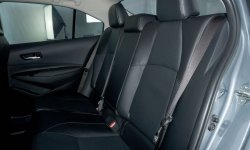 Toyota Corolla Altis 1.8 V AT  2020 4