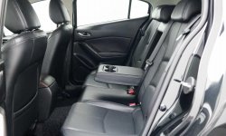 Mazda 3 Hatchback 2018 14