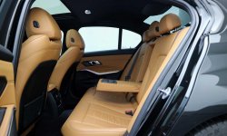 BMW 3 Series Sedan 2019 14