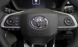 Toyota Avanza Veloz 2021 Hitam 7