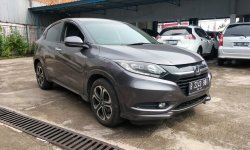 Honda HR-V E Prestige 1.8 AT 2017 Good Condition  5