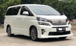 Toyota Vellfire Z Golden Eye 2013 Harga Special 3