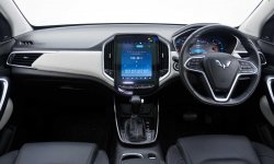 2019 Wuling ALMAZ LT LUX + SC CVT 1.5 18