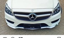 Mercedes-Benz CLS CLS 400 2015 Putih mutiara 2
