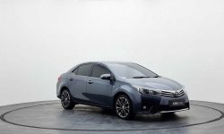 Toyota Corolla Altis 1.8 V Automatic 2015 1