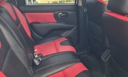Nissan Grand Livina sv matic Tahun 2018 Matic Warna Putih Metalik 8