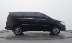 Toyota Kijang Innova V 2015 Hitam 2