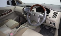 Toyota Kijang Innova V 2015 Hitam 13