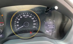 Honda HR-V 1.5 E CVT 2017 Hitam 11
