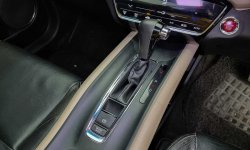 Honda HR-V 1.8L Prestige 2016 Abu-abu 12