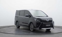Toyota Voxy 2.0 A/T 2019 1