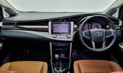 Jual mobil Toyota Kijang Innova 2017 4