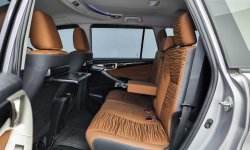 Jual mobil Toyota Kijang Innova 2017 6