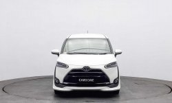 Jual mobil Toyota Sienta 2017 1