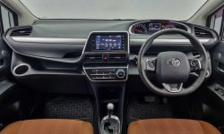 Jual mobil Toyota Sienta 2017 5