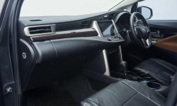 Toyota Kijang Innova 2.4 V DIESEL 2020 20