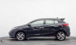 Toyota Yaris S TRD CVT  2019 7