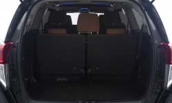 Toyota Kijang Innova V 2.0 Bensin  2018 6