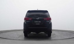 Toyota Kijang Innova V 2.0 Bensin  2018 5