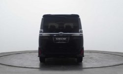 Toyota Voxy 2.0 A/T 2019 15