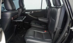 Toyota Venturer 2.0 Q A/T 2018 6