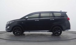 Toyota Venturer 2.0 Q A/T 2018 8