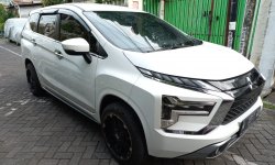 Mitsubishi Xpander Sport A/T 2022 putih km 6 ribu 4