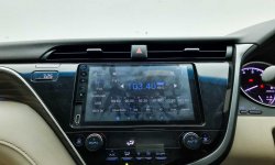  2019 Toyota CAMRY V 2.5 3