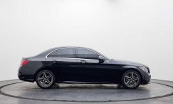 Mercedes-Benz C 300 MATIC 2019 2