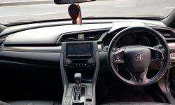 Honda Civic HB E A/T ( Matic ) 2019/ 2020 Hitam Km 35rban Mulus Siap Pakai 3